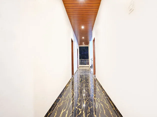 Room — Extra Space & Comfort